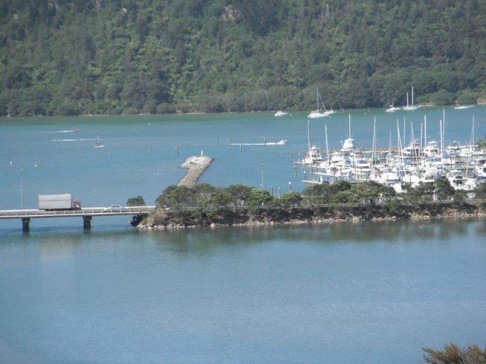 Whangamata Vistas B&B Exterior photo